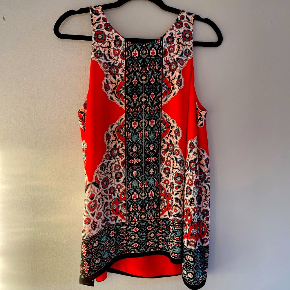 max studio’s long vibrant shirt